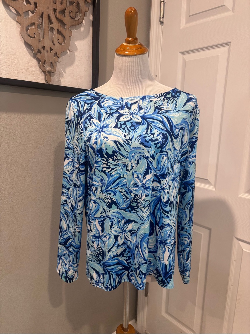 Stella Parker Collection Shirt Womens Size PL  Floral Blue Long Sleeve Pullover